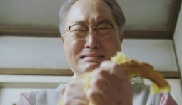 泣く