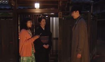 お母さん立ちはだかる